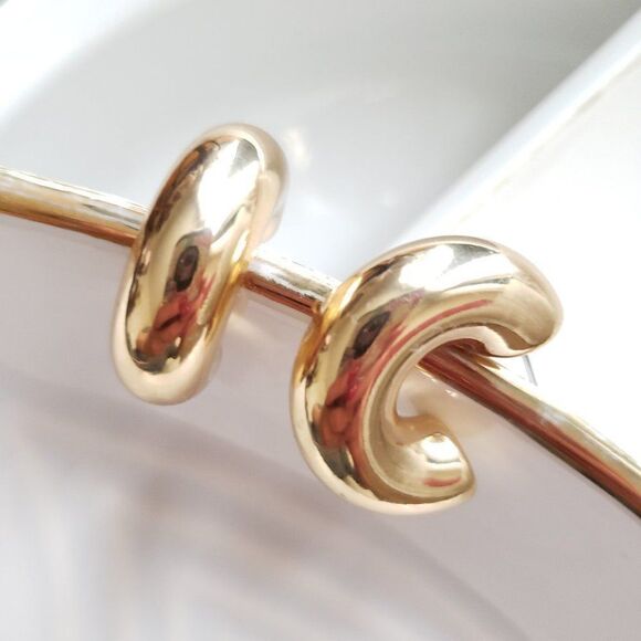 New! Anthro Tube Earrings  - Picture 9 of 16